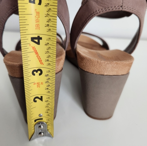 Lucky Brand LP-Kanoa Leather Wedge Sandals - Picture 4 of 10